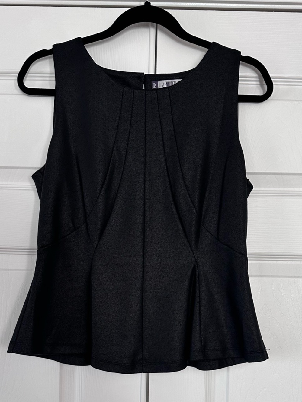 Jennifer Black Pleated Sleeveless Peplum Top Size Medium NWT